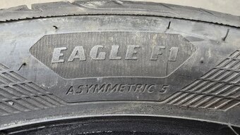 Letní pneu 235/45/17 Good Year - 9