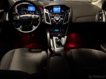 Ford focus look ST - 9