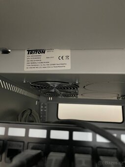 Triton RMA-42-A68 - 19“ stojanový rozvaděč 22U - 9
