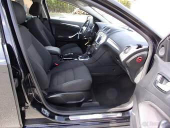 Ford Mondeo kombi 2.0 SCTi ,automat,Titanium,xenony,tažné - 9