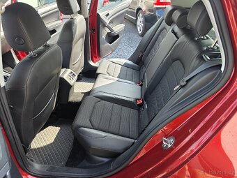 Volkswagen Golf 1.2 TSI DSG Masáže TZ Led - 9