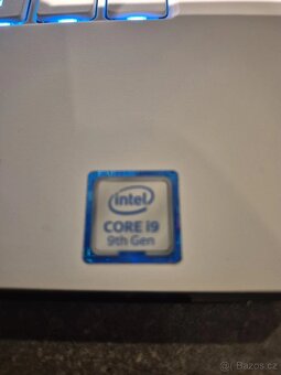 Prodám Dell Alienware m15 R2 (i9-9980HK) - 9