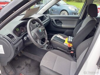 Prodám Škoda Fabia 1,2 TSI Ambiente - 9