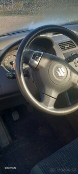 Suzuki Swift 70000 km - 9