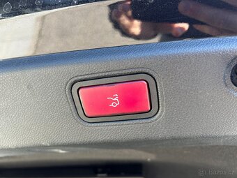 Prodám Mercedes-Benz CLS 350d 4MATIC - 9