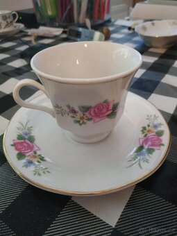 Starožitný porcelán a sklo - 9