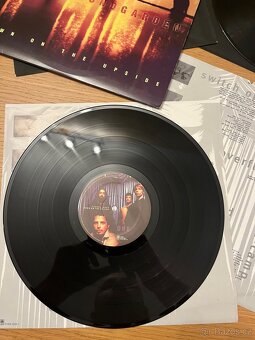 Soundgarden – Down On The Upside - 9