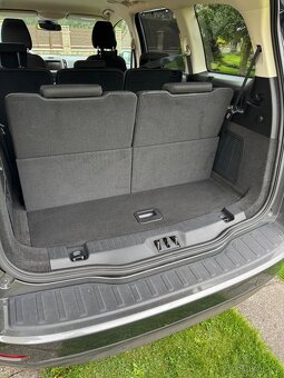 Ford Galaxy 2.0 TDCi 132 kw, 7 míst - 9
