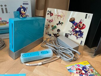 Nintendo Wii Modrá limitka Mario Sonic London Olympic 2012 - 9