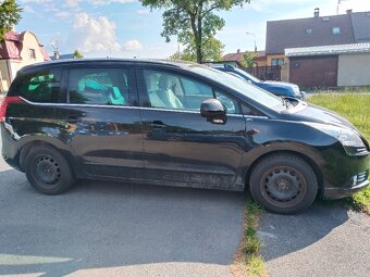 Peugeot 5008 - 9