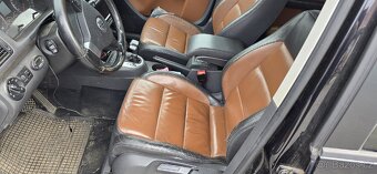 VW TOURAN CROSS 2.0 TDi 125kW DSG - nepojízdný - 9