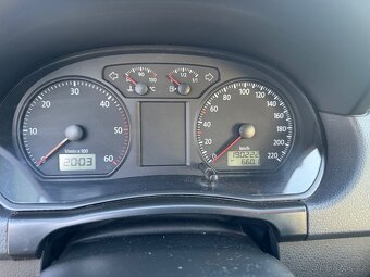 Volkswagen polo 1.4 TDI 12/2007 5 dvéř - 9