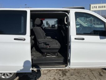 Prodám Mercedes-Benz Vito 111CDI,Tourer-8míst.LONG. - 9