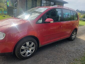 Vw Touran r. 2006 2.0 Fsi 110kw - 9