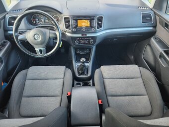 VW Sharan 2.0TDI 103kW 2011 Tažné 7 míst Navi Výhřív.sedadla - 9