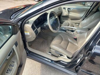 Volvo XC70 Cross Country 2.4D5, 4x4, rok 2005.... - 9