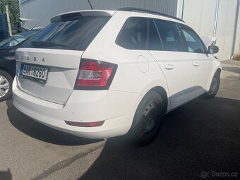 Nabouraná Škoda fabia combi 2021 - 9