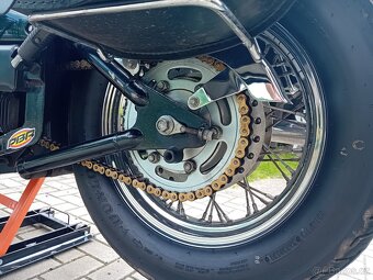 Kawasaki VN 800 - 9