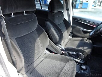 Citroën C4 Picasso 2,0 i, 7 míst, automat - 9
