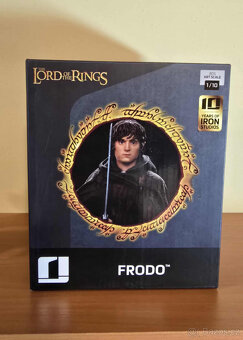 Kompletní sada sošek hobitů z Pána Prstenů od Iron Studios - 9