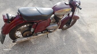 Jawa 250 - 9