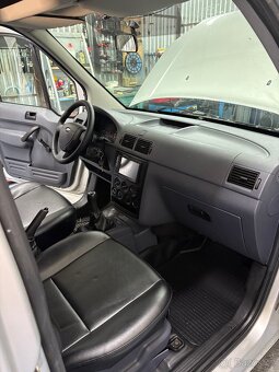 Ford Transit Connect 1.8 TDCI - 9