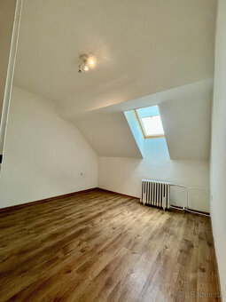 Pronájem bytu 3+1, Špálova, Přívoz, 13400 Kč/měs, 52 m2 - 9