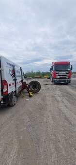 Pneuservis LKW Pneu - 9
