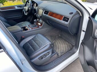 Volkswagen Touareg Terrain Tech R-Line 3.0 TDI 193kw 103tis - 9