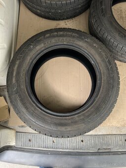 PIRELLI CARRIER 215/65 R16C ALL SEASON - 9