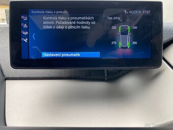 BMW i3 120Ah DPH 2018 PANO LED HARMAN KEYLESS - 9