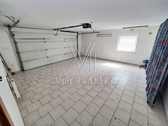 Pronájem, hezký rodinný dům 4+1 s garáží, Šardice u Kyjova - 9