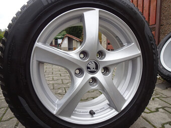 PĚKNÁ ZIMNÍ ALU SADA 16" 5x112 pneu 205/60R16 Octavia IV - 9