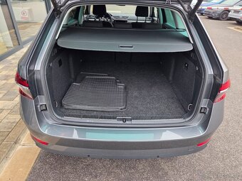 Škoda Superb 1.4 TSI HYBRID - 9