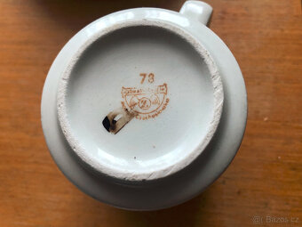 Kávové šálky s podšálky - malé - 9