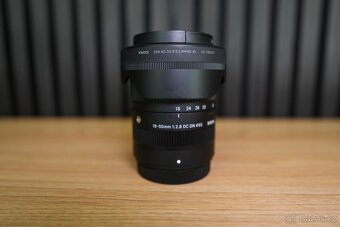 Fotoaparát FujiFilm X-S10 včetně objektivů - 9