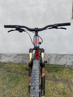 Kellys Whip 50 - 9