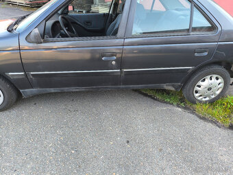 Peugeot 405 GR 1.6i 65kw náhradní díly z vozu - 9