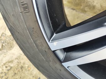 19"zimní alu sada Bicolor 5x108 origo Volvo XC60 235/55 - 9
