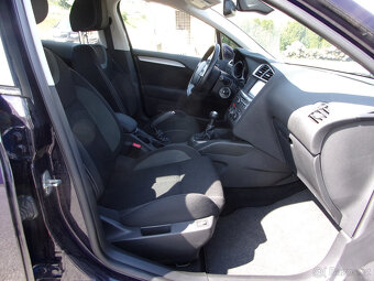 Citroen C4 1.6 HDI,pouhých 126tis.km,digi klima,tažné,TOP - 9
