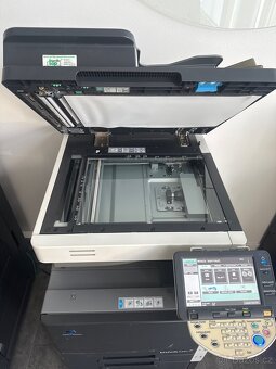 KONICA MINOLTA bizhub C220 - 9