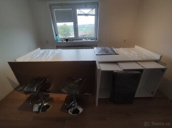 Moderní kuchyňská linka na míru - 9