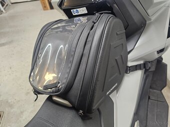 XADV 750 novy model 2025 - 9