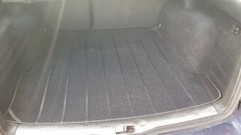 Prodám Volkswagen Passat - 9