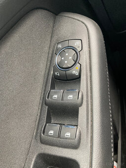 FORD Galaxy 2.0TDCI 110kW, EcoBlue,7 míst 2019 - 9
