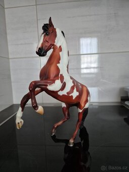 Breyer Traditional - 9