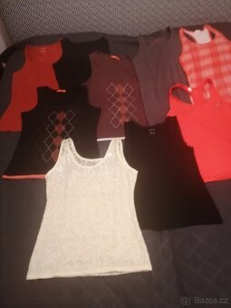 MEGA balík dámského oblečení - 9