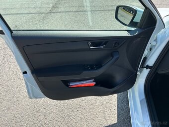 ŠKODA FABIA III KOMBI 1.2 TSI SERVISNí KNIHA - 9
