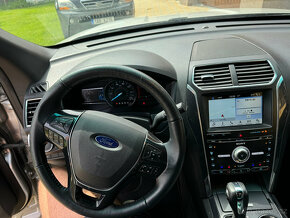 Ford Explorer 3,5 V6 300PS, 2018 jen 93tkm 4x4 - 9