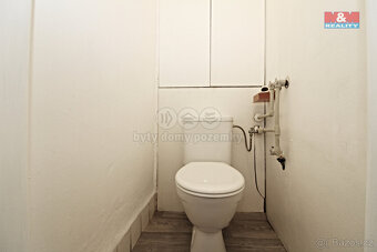 Pronájem bytu 2+1, 46 m², Kamenický Šenov, ul. Trtíkova - 9